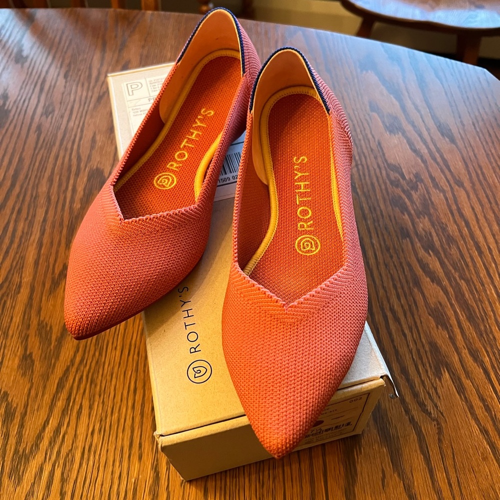 Rothy's Pointed Knit Flat in Coral Orange
